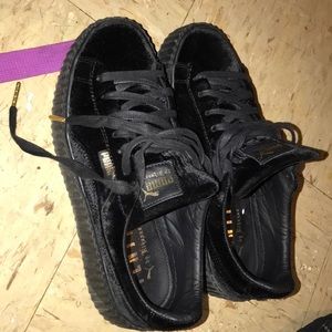 Velvet Fenty creepers